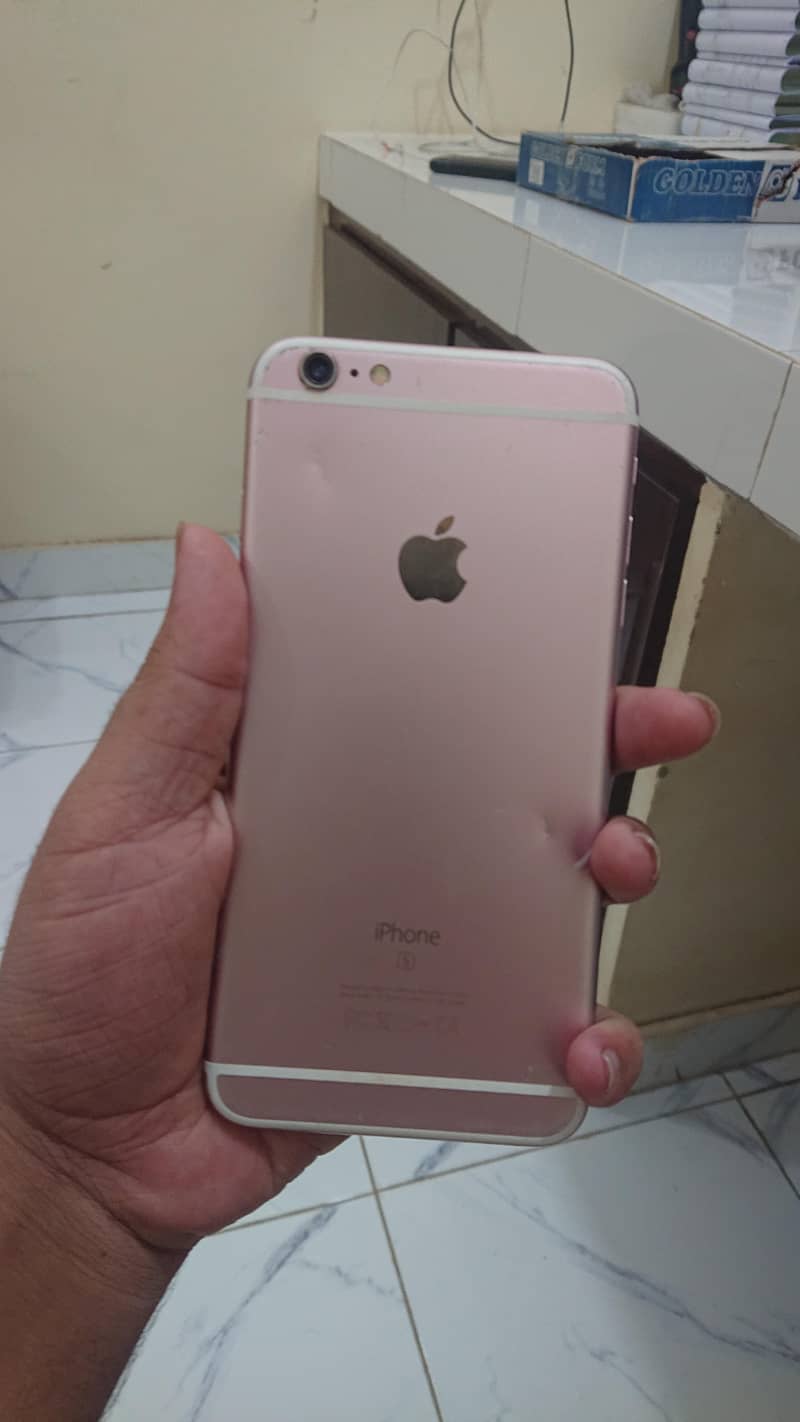 Apple iPhone 6S 1