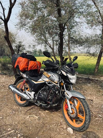 Honda CB 150F 2025