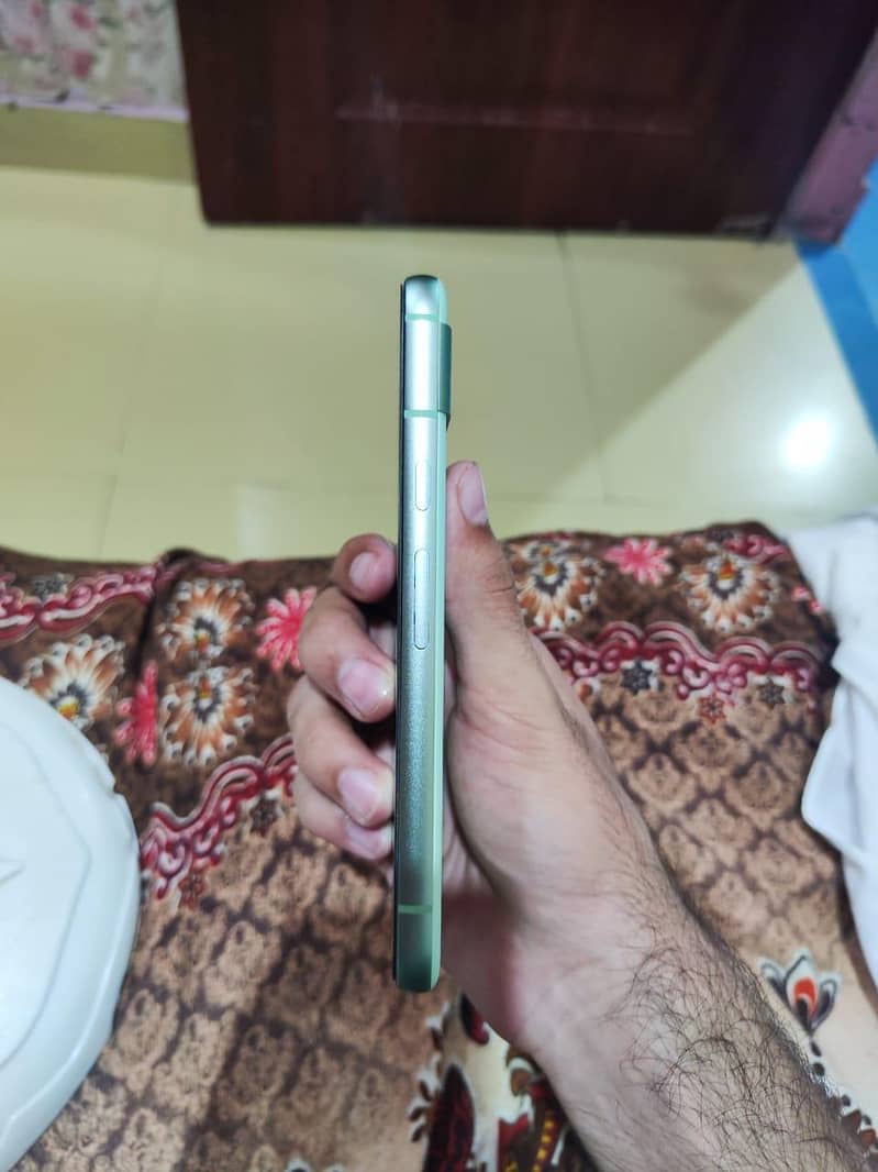 Google Pixel 8a 5
