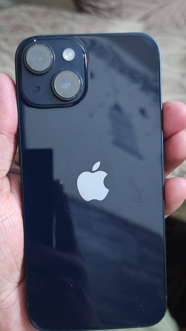 Apple iPhone 13 3