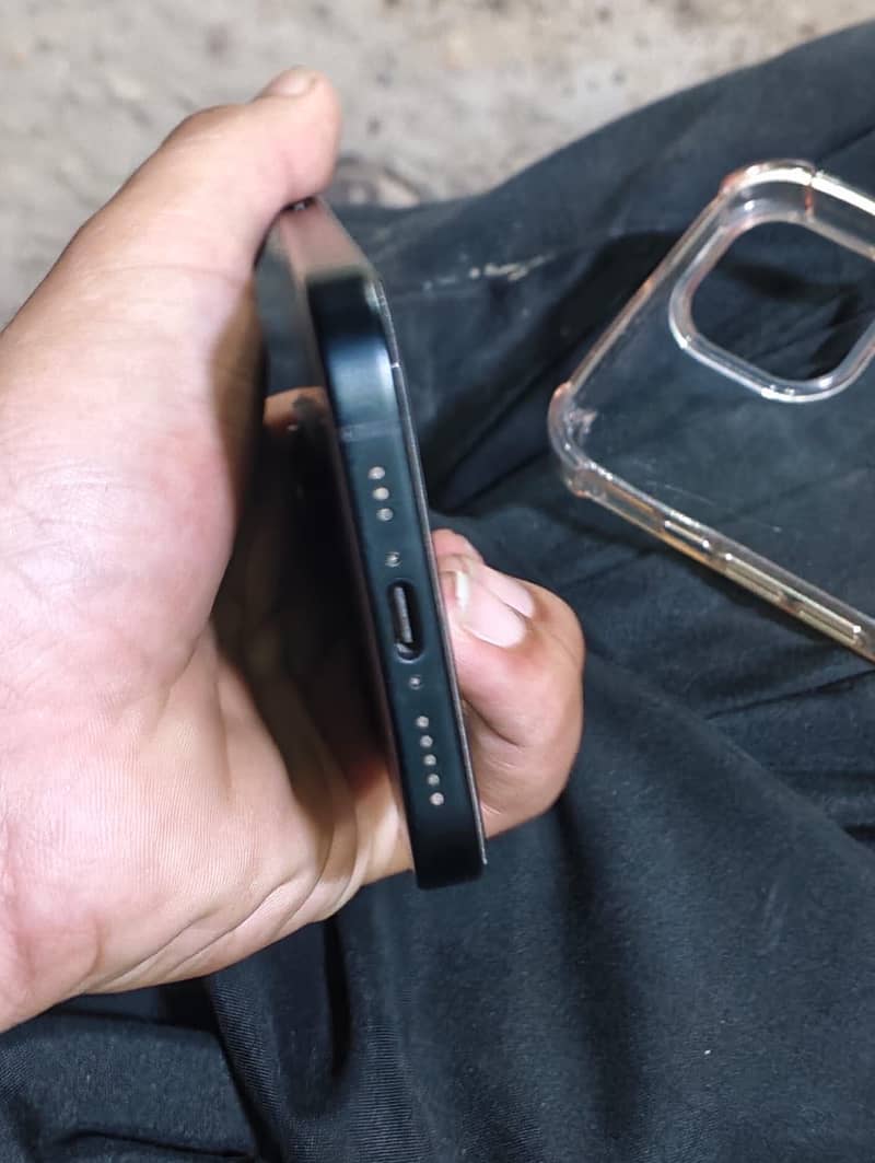 Apple iPhone 15 1