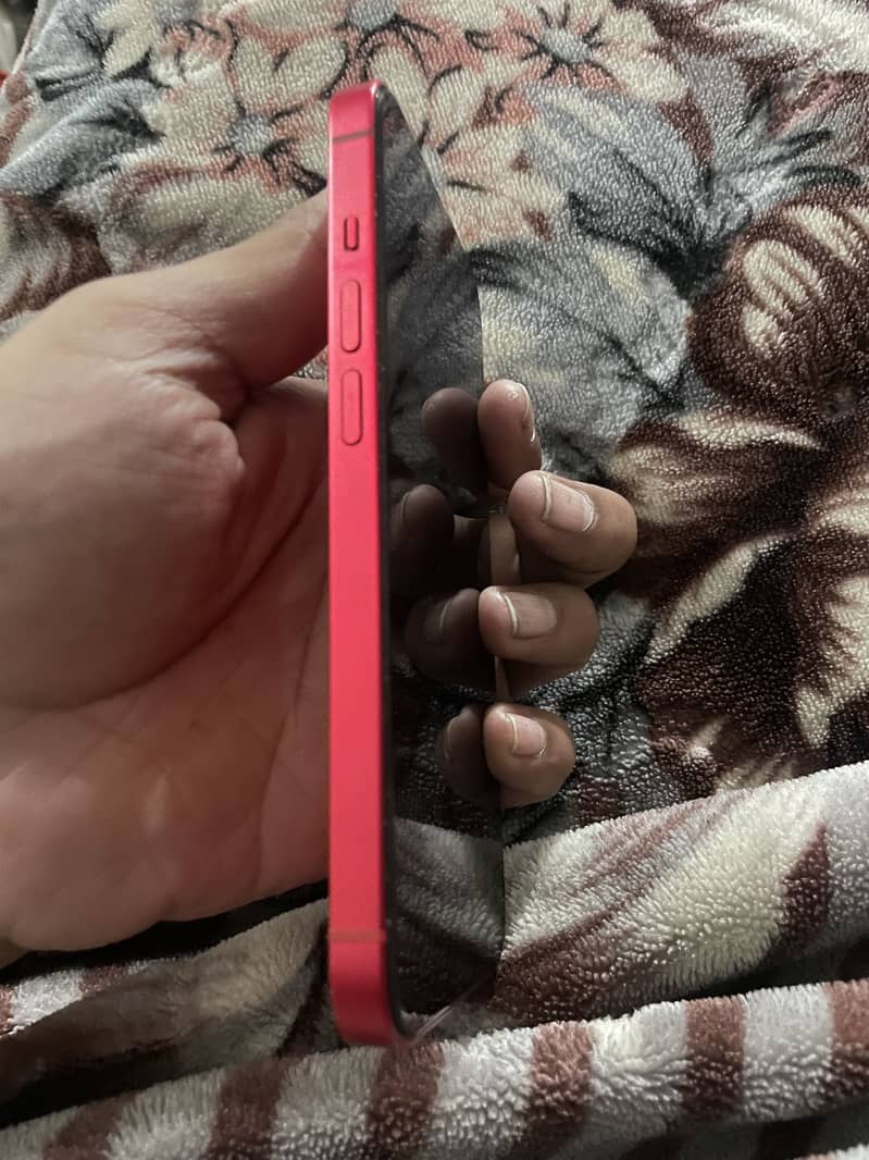 Apple iPhone 14 1