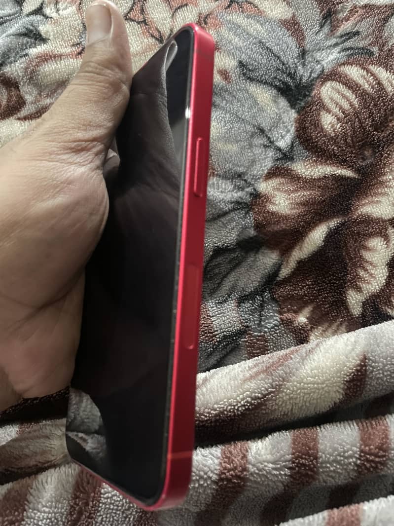 Apple iPhone 14 5