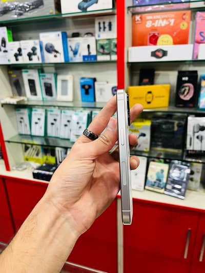 Apple iPhone 15 Pro