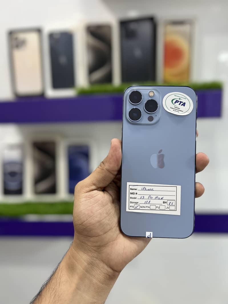 Apple iPhone 13 Pro Max 0