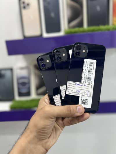 Apple iPhone 12