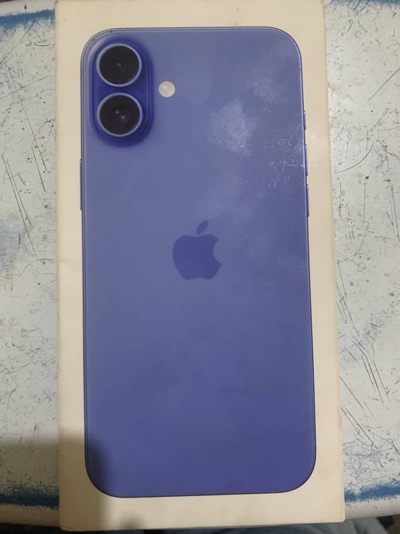 Apple iPhone 16 Plus 3