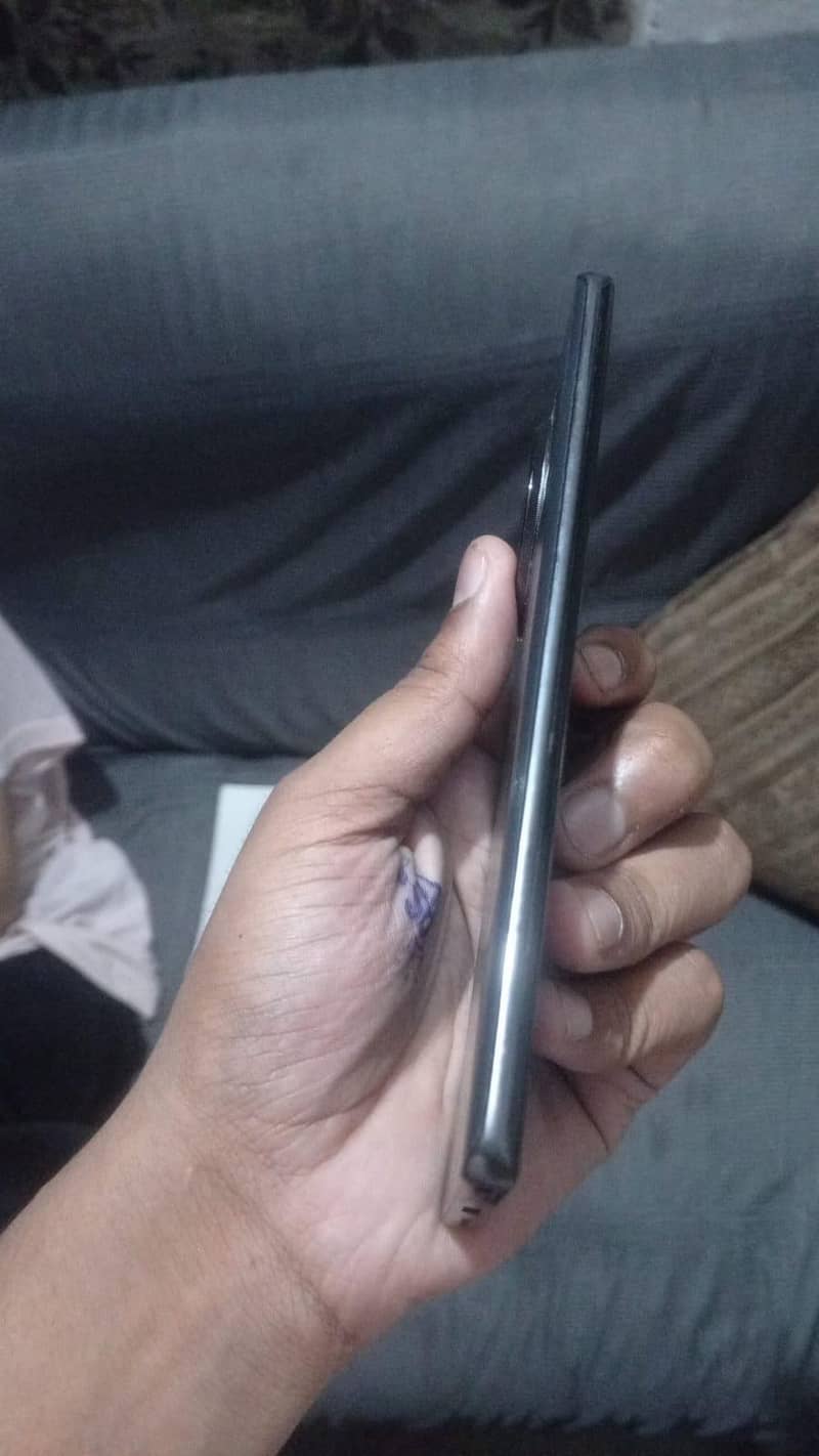 Tecno CAMON 30S 5