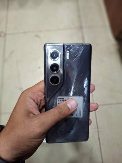 Tecno CAMON 40 Pro 8/256 with box charger