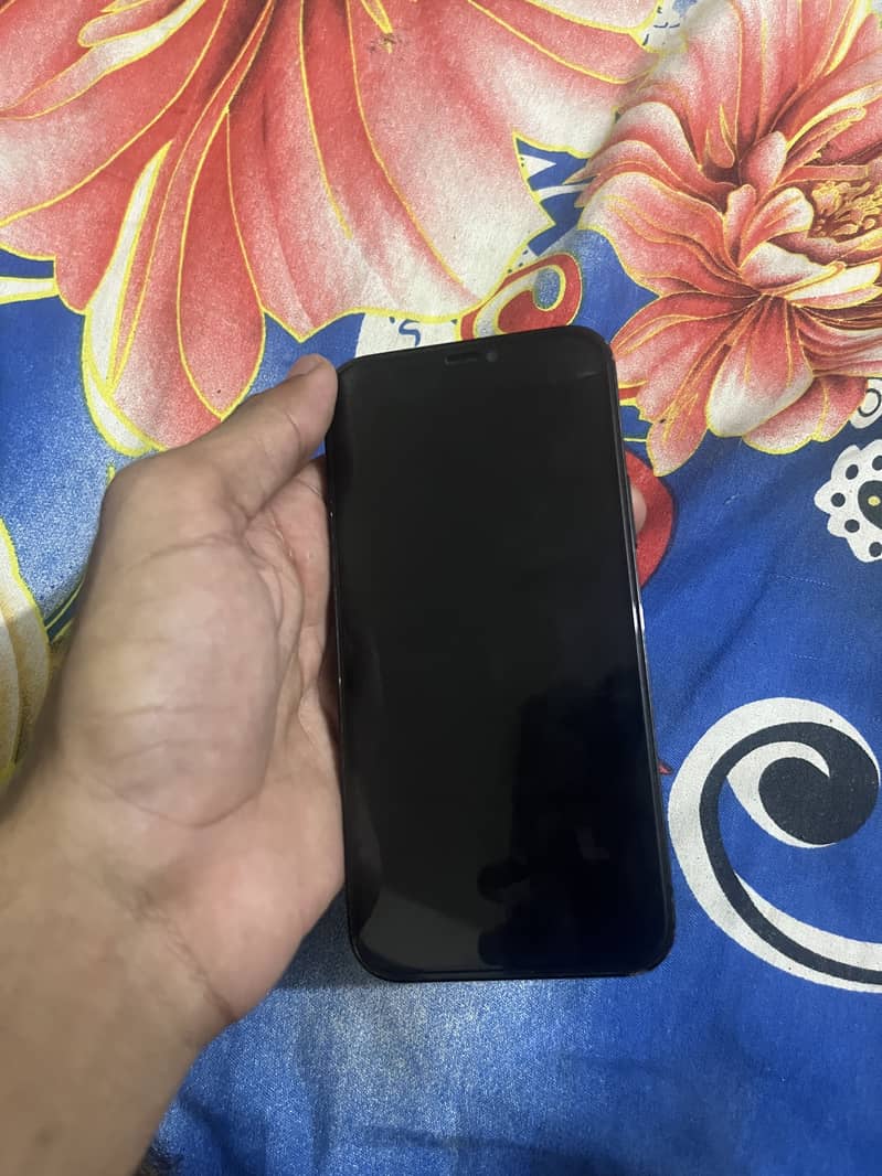 Apple iPhone 12 Pro 1