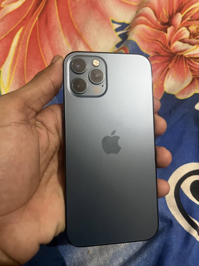 Apple iPhone 12 Pro 6