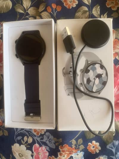 Round Dial Smartwatch - Calling + Fitness - Charger + Box