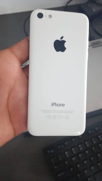 iPhone 5C 8GB Non-PTA - Clean Condition - 8000 Rs