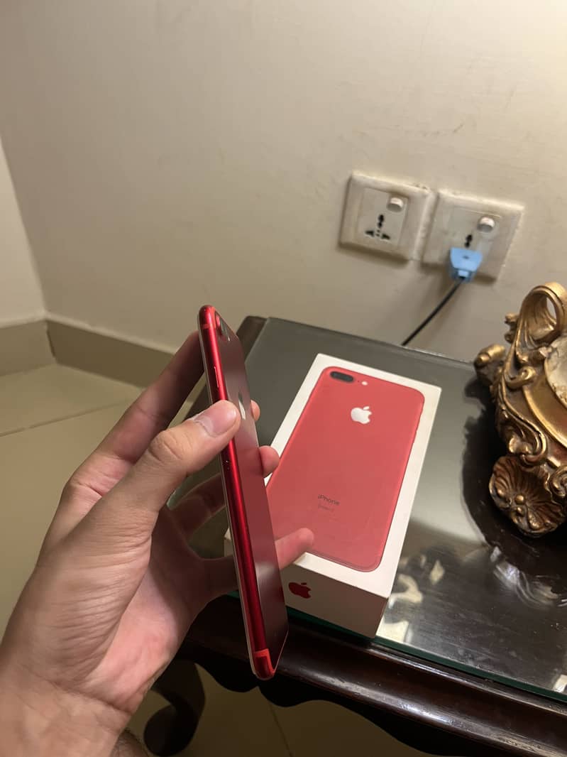 iPhone 7 Plus {pta-approved} 3