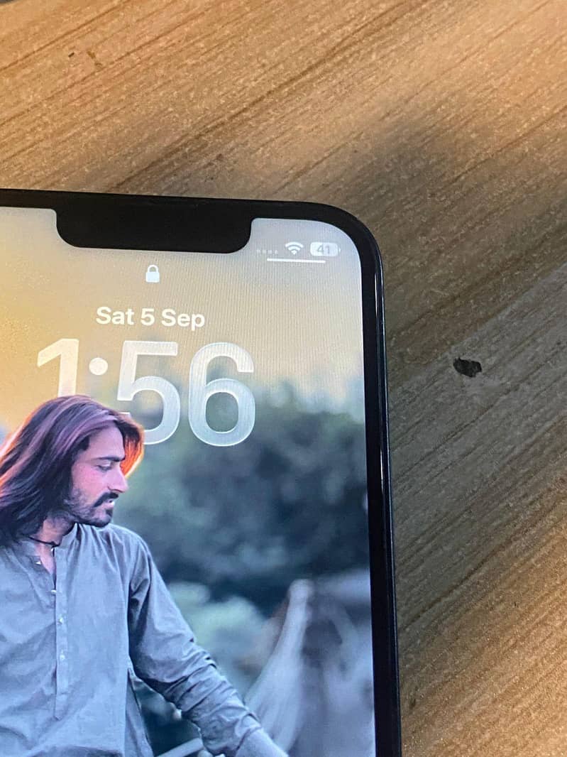 Apple iPhone 13 mini 4
