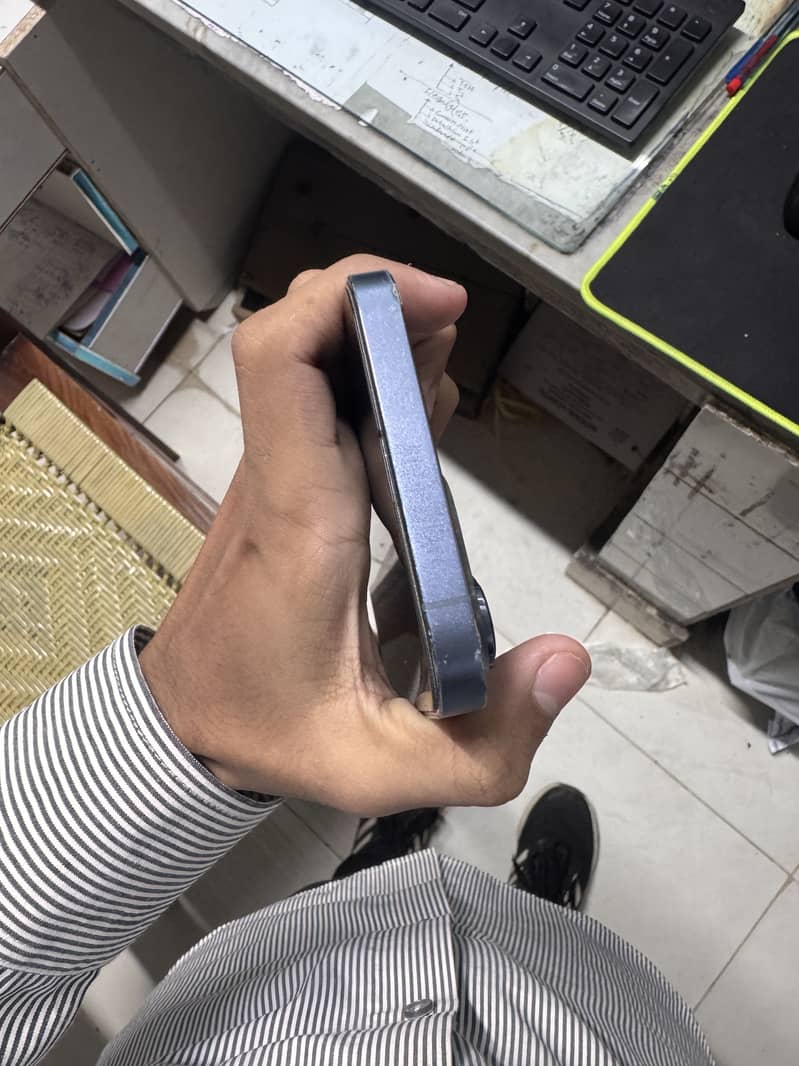 Apple iPhone 13 Pro Max 3
