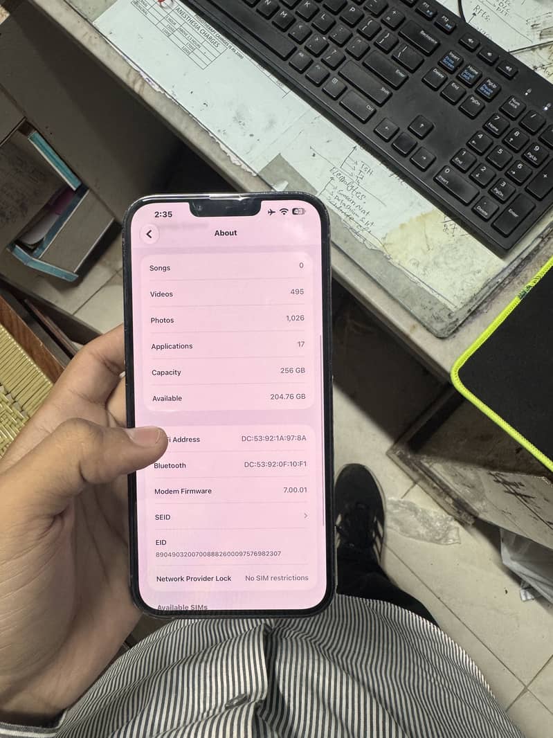 Apple iPhone 13 Pro Max 4