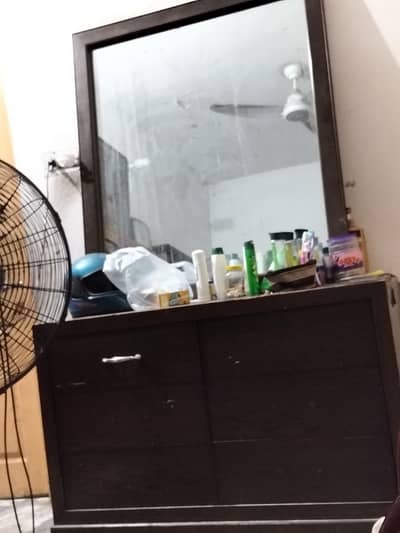 dressing table with mirror