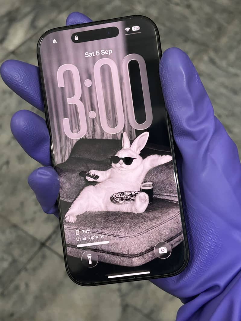 Iphone 16 pro JV 1