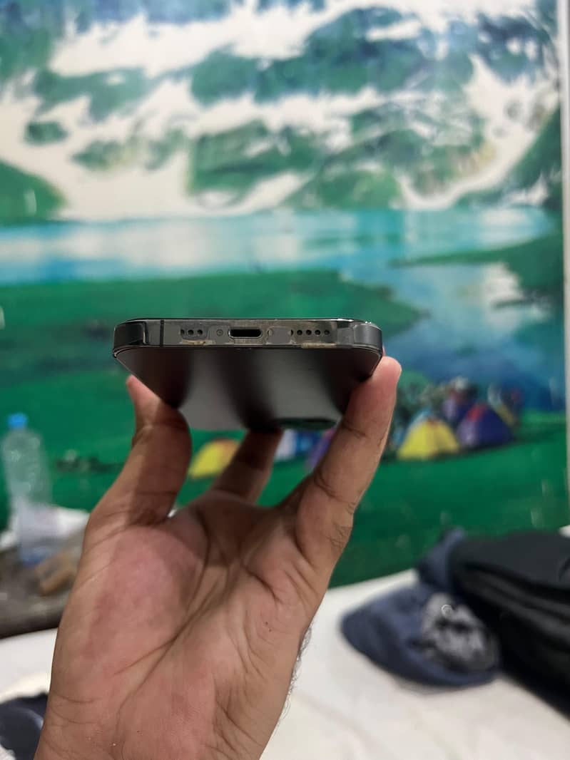 Apple iPhone 12 Pro Max 4
