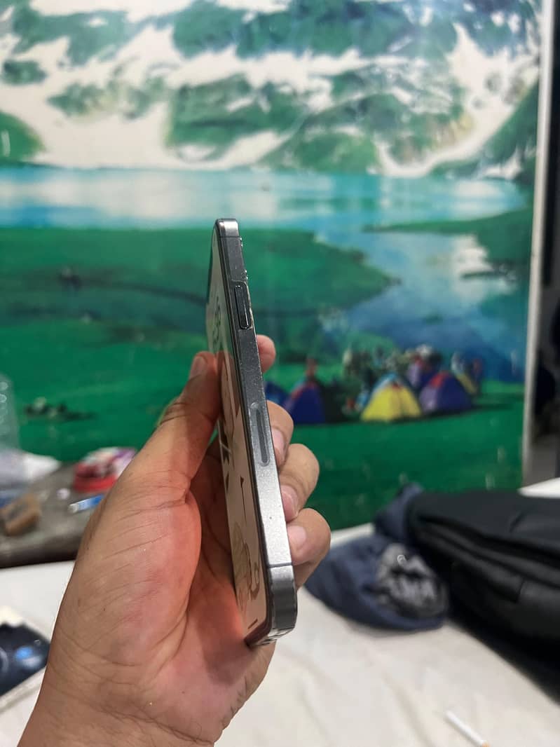 Apple iPhone 12 Pro Max 5