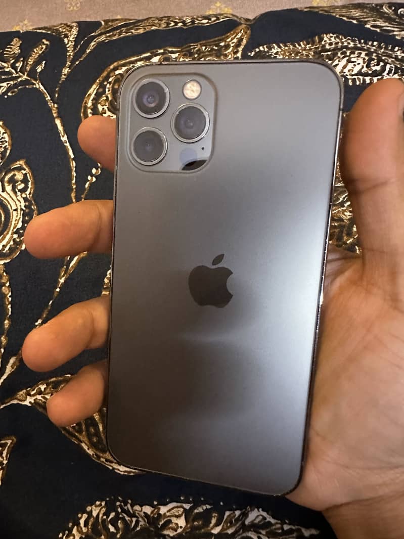 Apple iPhone 12 Pro 0