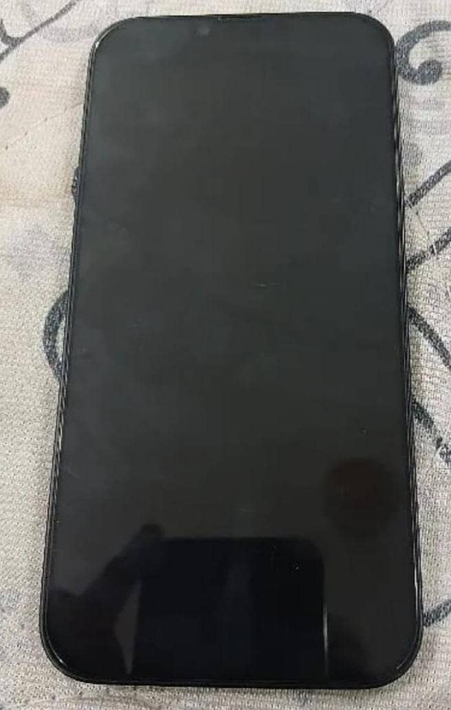 Apple iPhone 14 plus 3