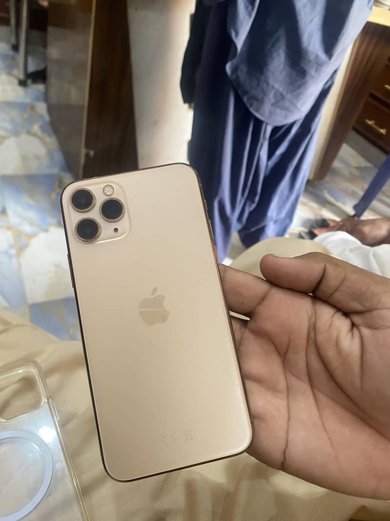Apple iPhone 11 Pro 0