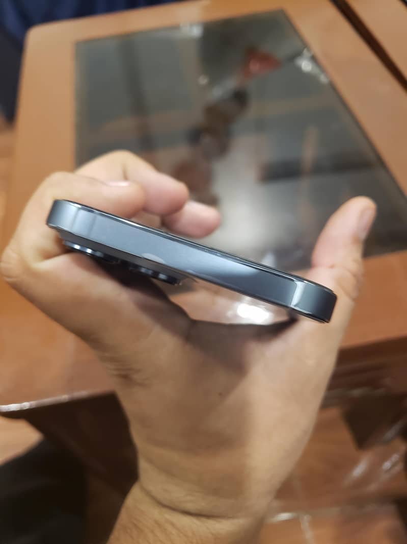 Apple iPhone 13 Pro Max 5