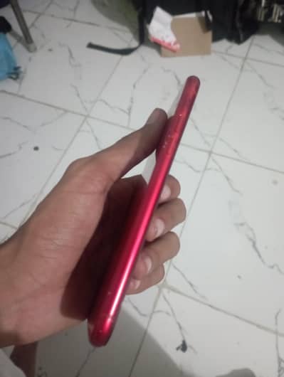 Apple iPhone XR
