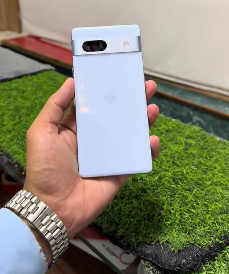 Google Pixel 7a 1