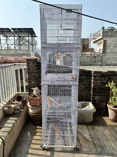 4 portion birds cage.
