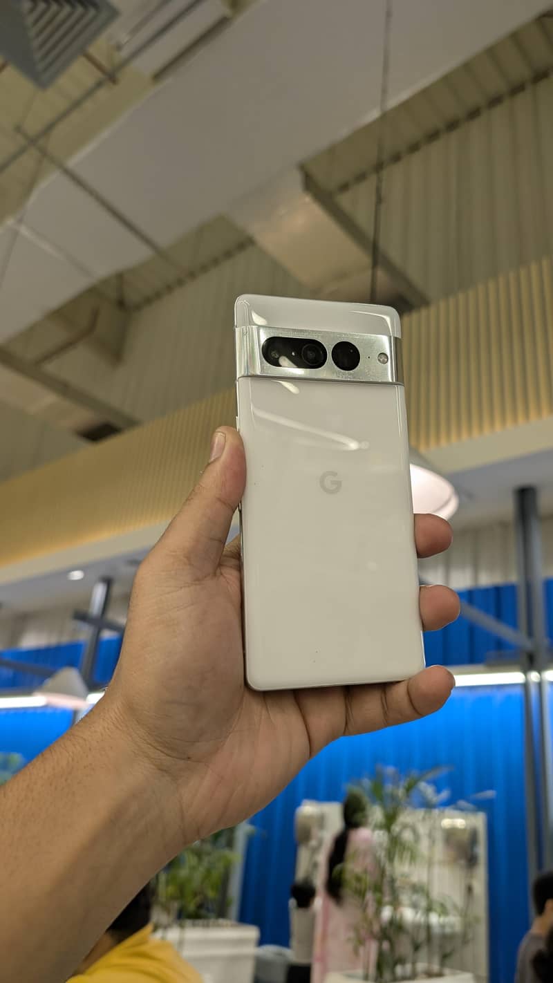 Google Pixel 7 Pro 6