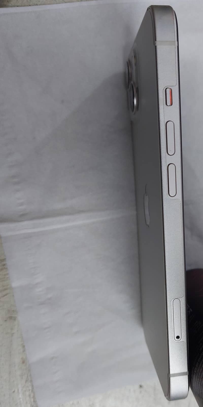 Apple iPhone 13 2