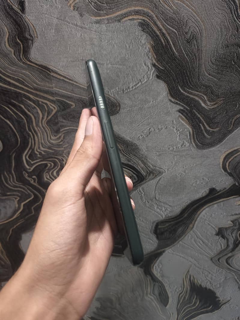 Google Pixel 5a 3