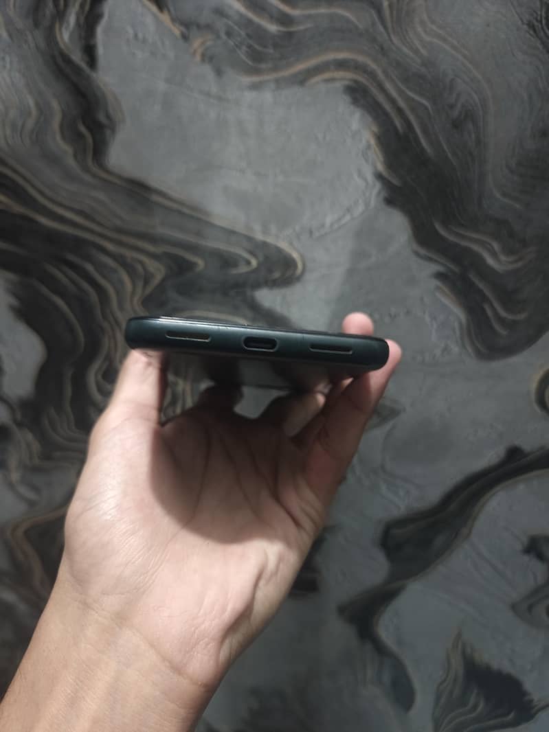 Google Pixel 5a 5