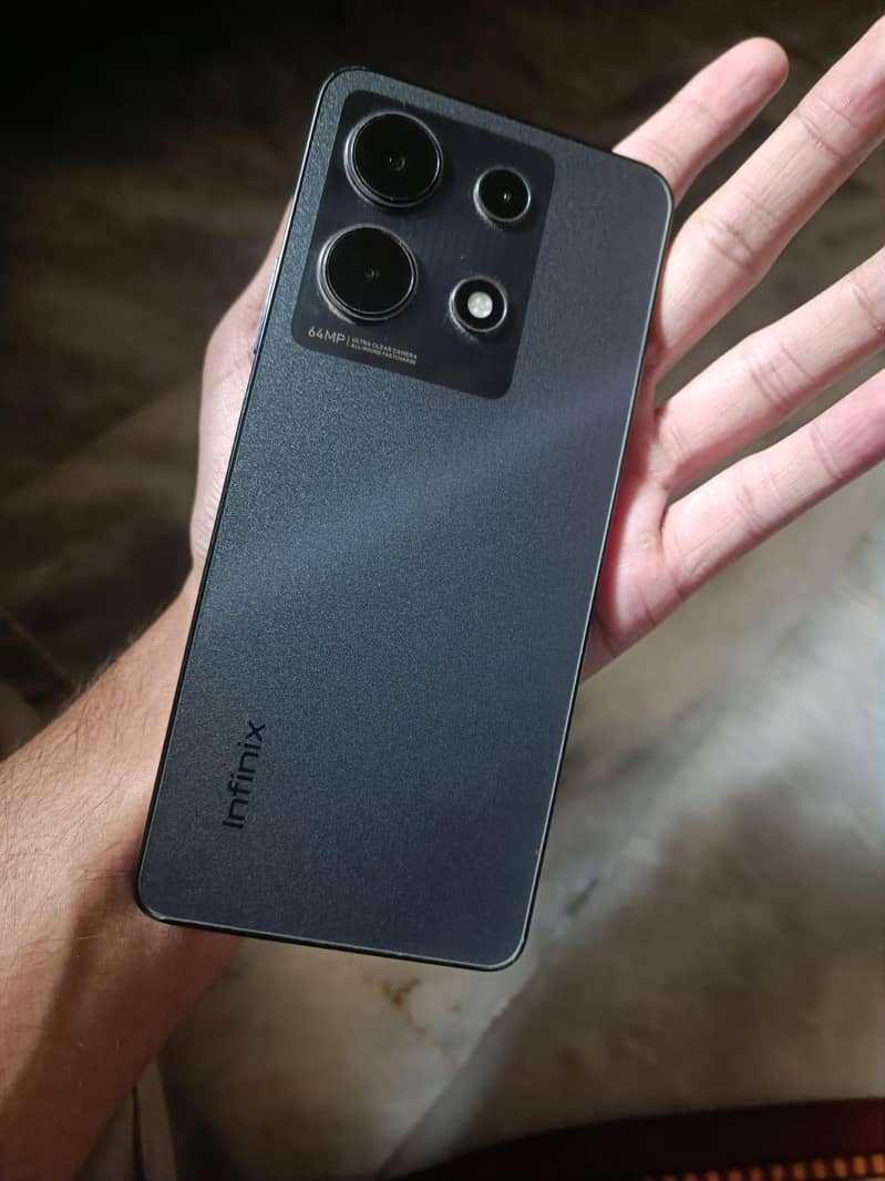 Infinix Note 30 5