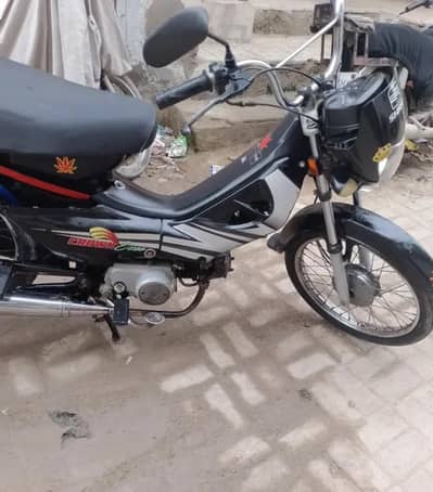 crown Scooty Automatic