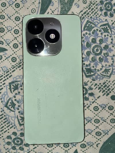 Tecno Spark 20C