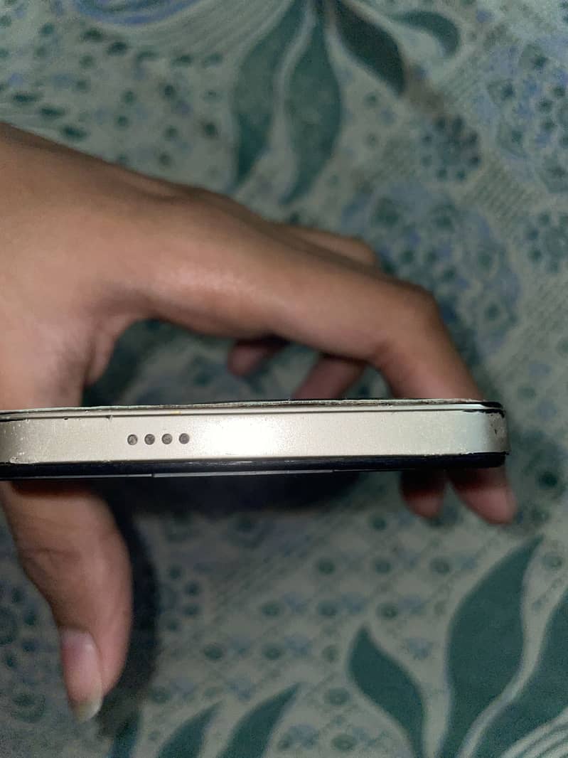 Tecno Spark 20C 8