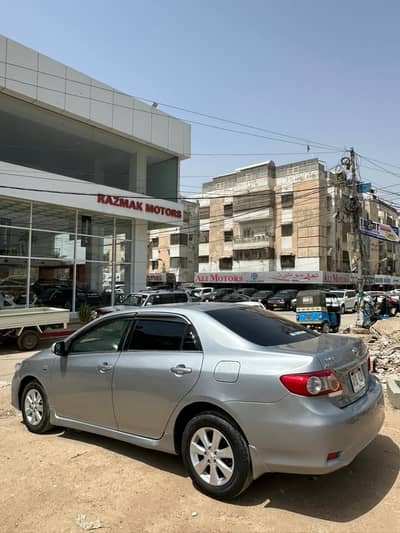 Toyota Corolla Altis 2012