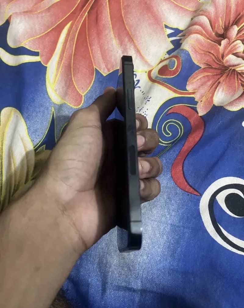 Apple iPhone 12 Pro 5
