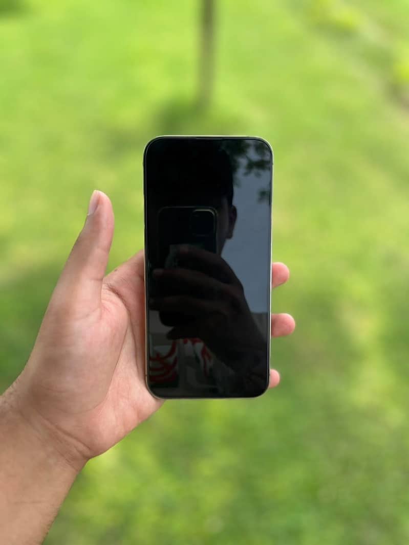 Apple iPhone 14 Pro Max 11