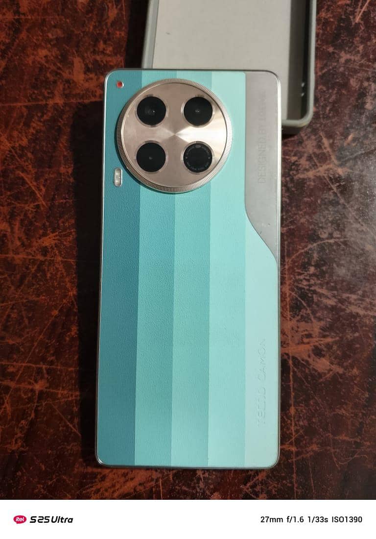 Tecno CAMON 30 1