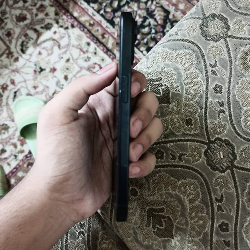 Apple iPhone 15 0