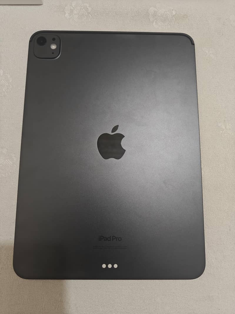 Ipad M4 pro 256 gb 5