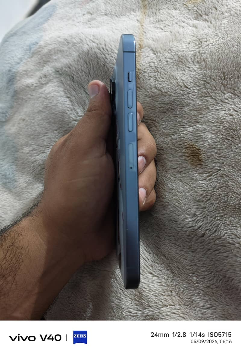 Apple iPhone 13 Pro Max 4