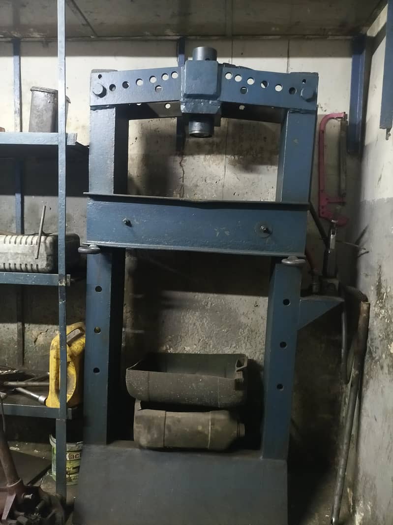 bush press machine 2