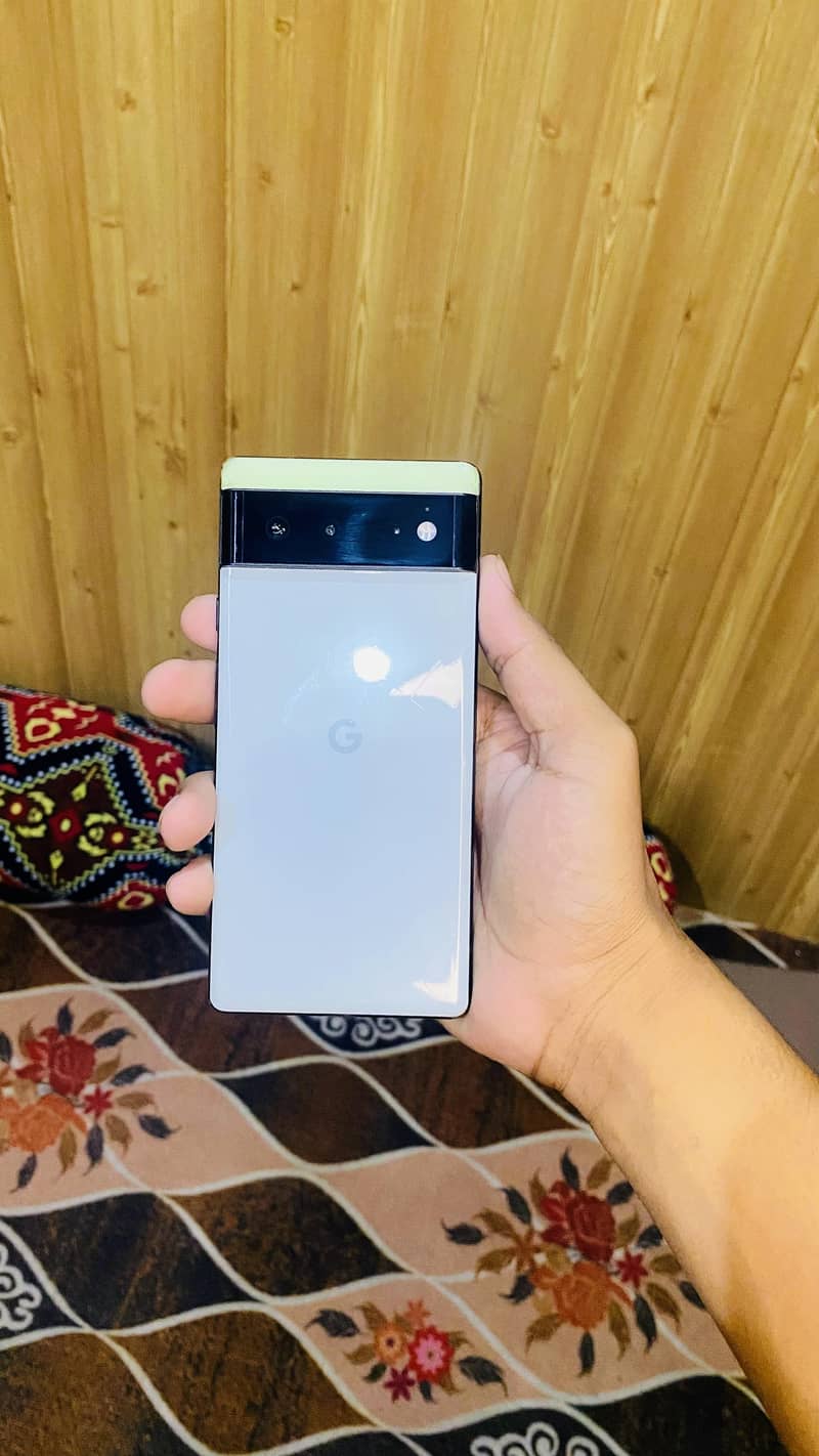 Google Pixel 6 0