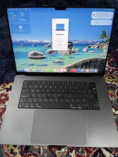 MacBook Pro M3 Max chip 16”36/1tb 87%health 154cycles space black